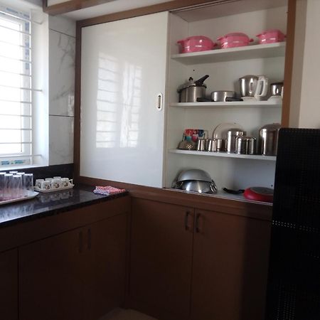 Shi'S 2Bhk Individual Villa @ Коимбаторе Екстериор снимка