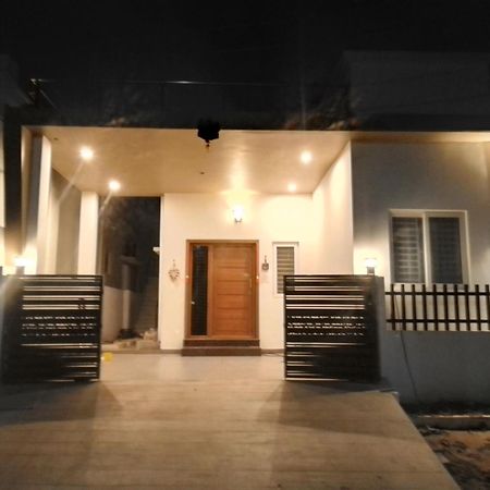 Shi'S 2Bhk Individual Villa @ Коимбаторе Екстериор снимка
